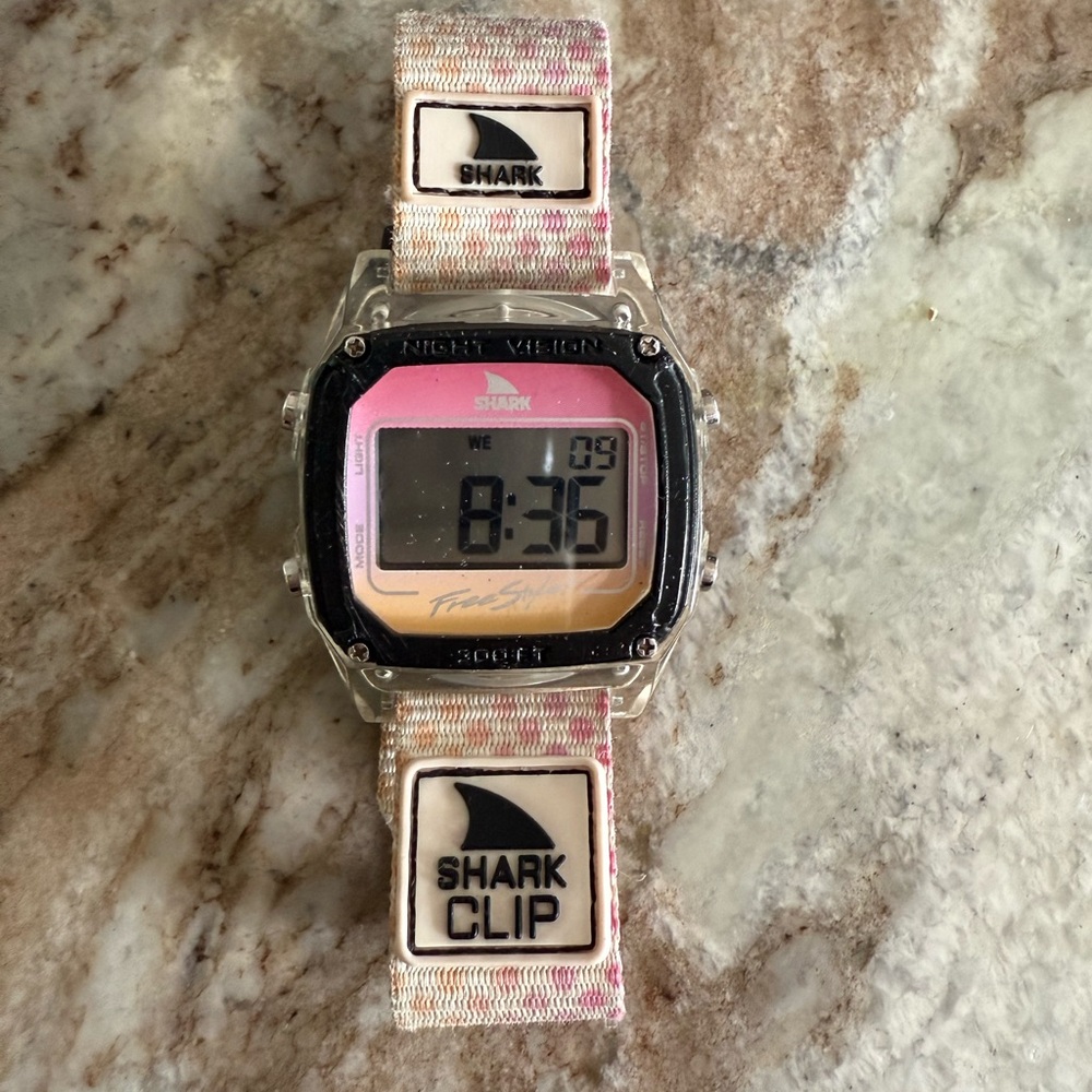 Freestyle Shark Clip Watch - Pink and Black